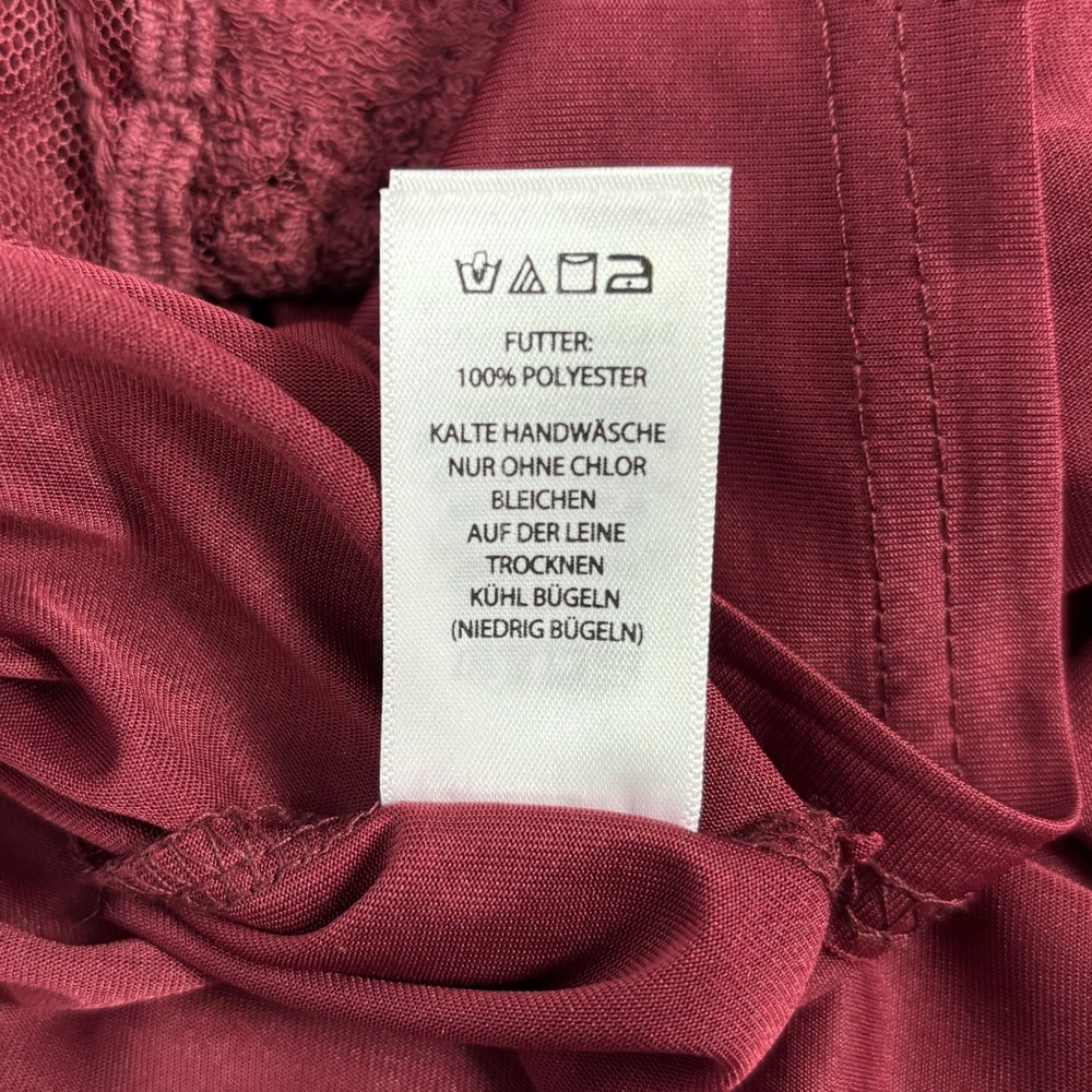Burgundy Red Lace Shirt and Camisole – Medium - Picture 7 of 16